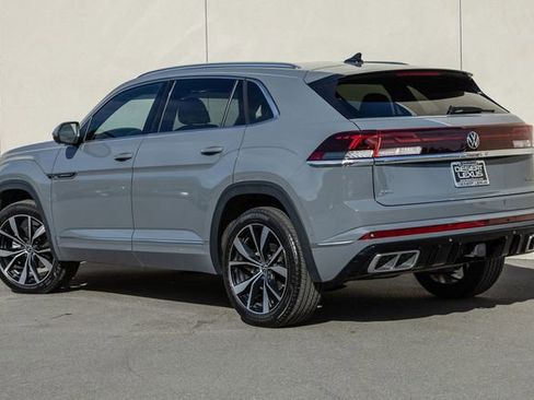 Used 2024 Volkswagen Atlas Cross Sport SEL Premium R-Line image 3