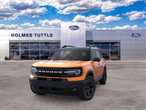 New 2026 Ford Bronco Sport Outer Banks w/ Outer Banks Tech Package+ AWD/4WD image 2