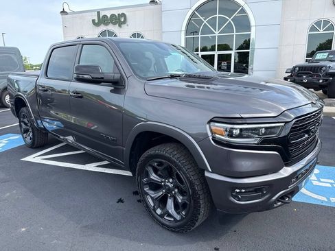 Used 2024 RAM 1500 Limited AWD/4WD image 2