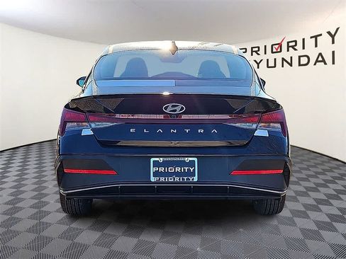 New 2026 Hyundai Elantra Sport FWD image 5