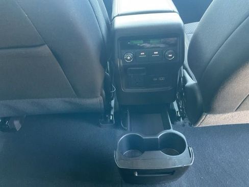 Used 2023 GMC Acadia SLE w/ Driver Convenience Package image 14