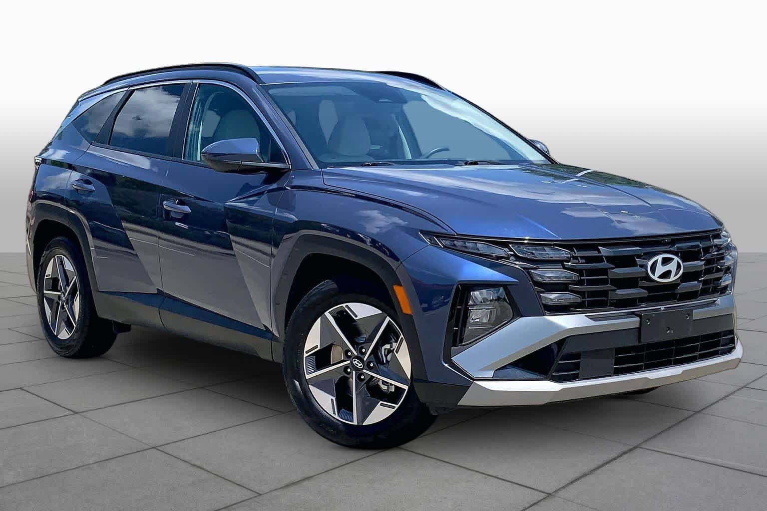 Used 2025 Hyundai Tucson SEL FWD image 3