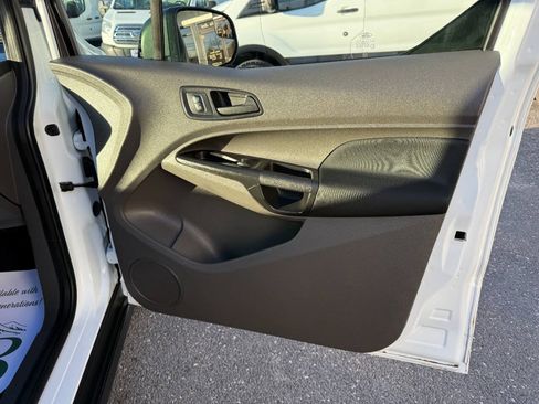Used 2020 Ford Transit Connect XL FWD image 30