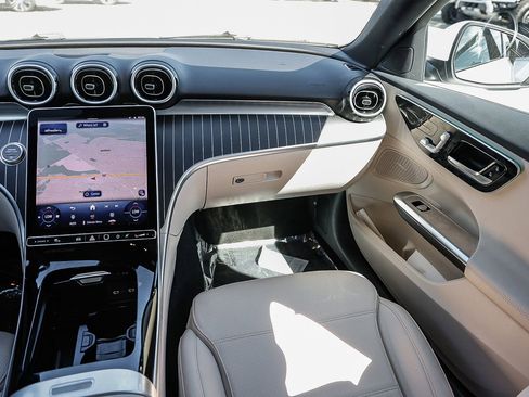 Certified 2025 Mercedes-Benz C 300 Sedan image 15