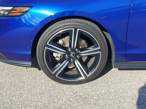 Certified 2024 Honda Accord Sport image 9