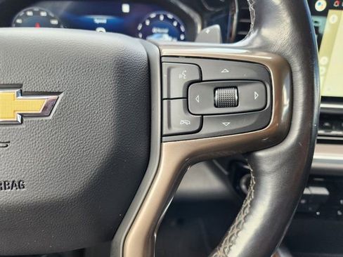 Used 2022 Chevrolet Silverado 1500 High Country image 31