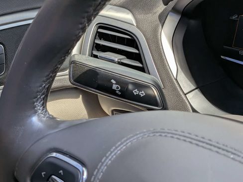 Used 2017 Lincoln MKZ Premiere FWD image 24