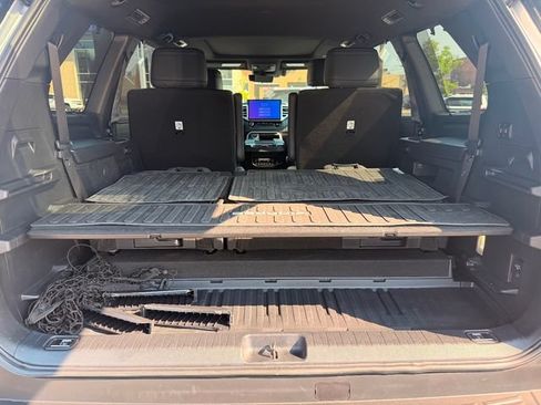 Used 2025 Toyota Sequoia Platinum AWD/4WD image 34