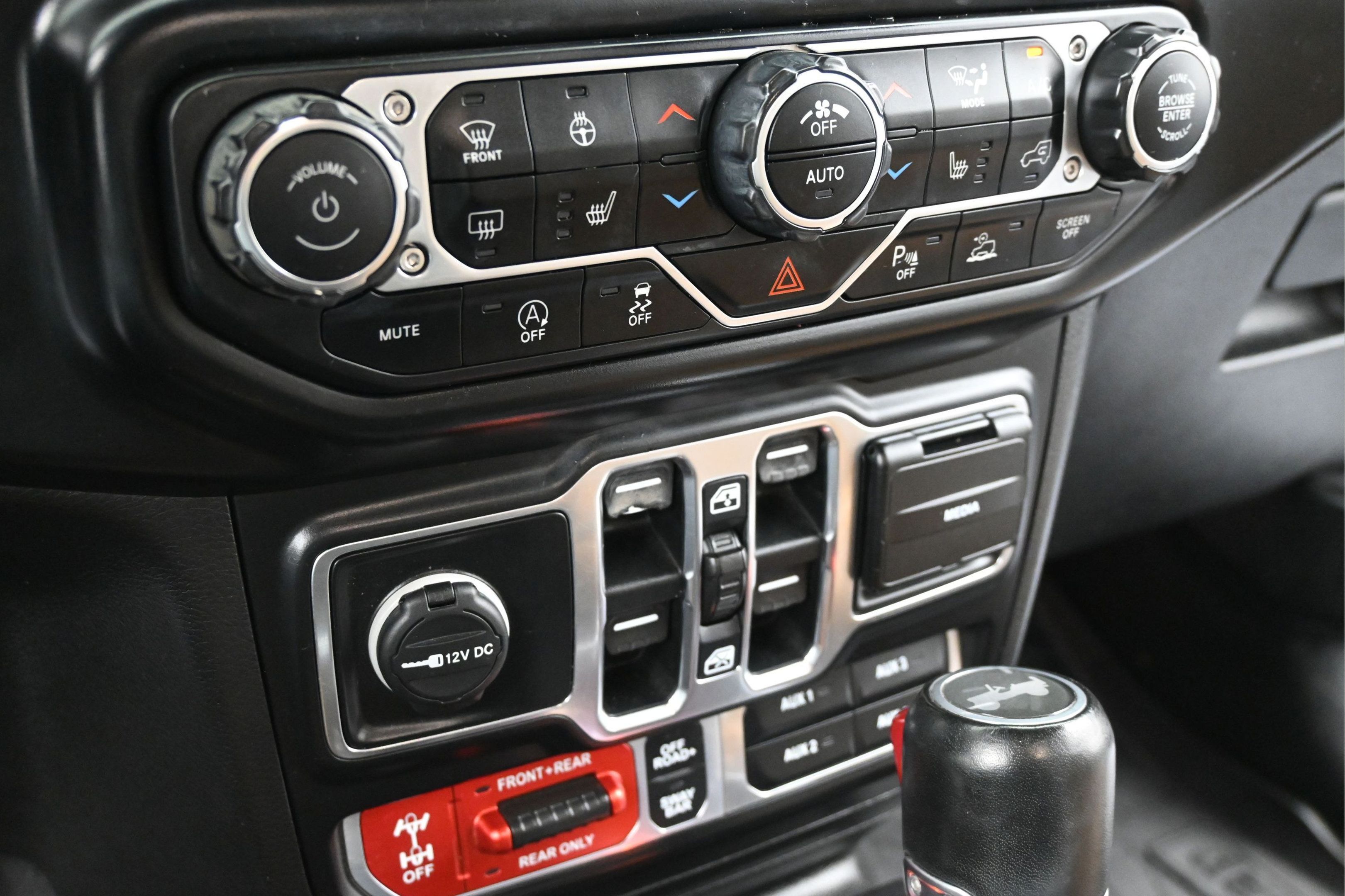 Used 2021 Jeep Wrangler Unlimited Rubicon AWD/4WD image 19