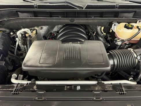 Used 2023 GMC Yukon AT4 w/ AT4 Premium Package image 38