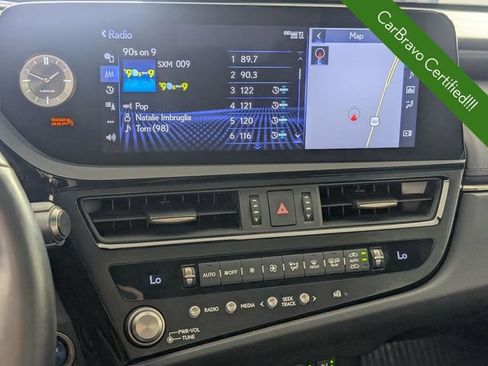 Used 2022 Lexus ES 300h Ultra Luxury w/ Protection Package (P3) FWD image 21