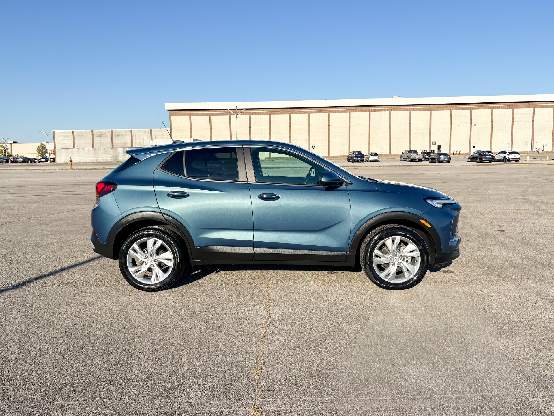 Used 2024 Buick Encore GX Preferred AWD/4WD image 13
