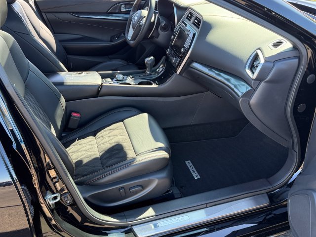 Used 2019 Nissan Maxima SR w/ Premium Package FWD image 27