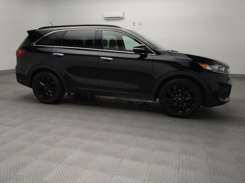 Used 2020 Kia Sorento S image 11