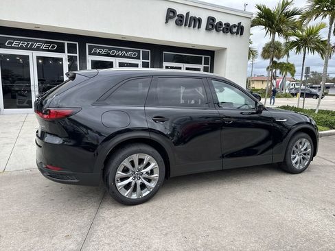 New 2026 MAZDA CX-90 Plug-In Hybrid w/ Preferred AWD/4WD image 4
