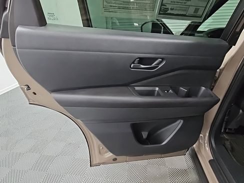 Used 2024 Nissan Pathfinder Rock Creek image 30