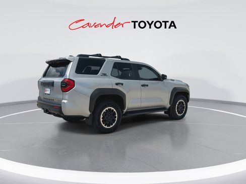 Certified 2025 Toyota 4Runner TRD Off-Road AWD/4WD image 8