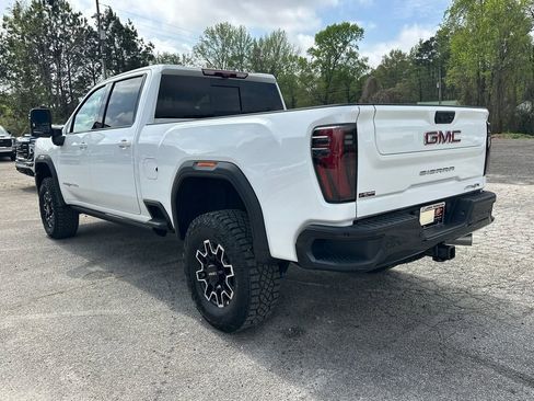 New 2026 GMC Sierra 2500 AT4X AWD/4WD image 8