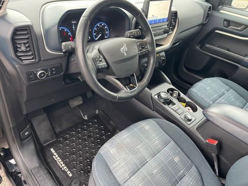 Used 2023 Ford Bronco Sport Heritage w/ Heritage Convenience Package image 9