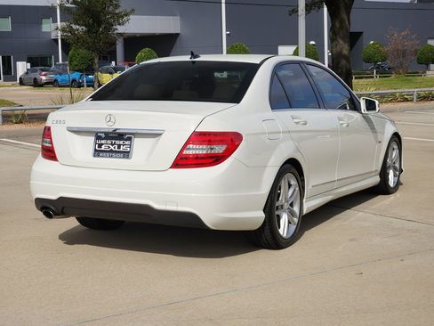 Used 2012 Mercedes-Benz C 250 Sedan image 7