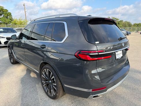 Certified 2026 BMW X7 xDrive40i AWD/4WD image 3