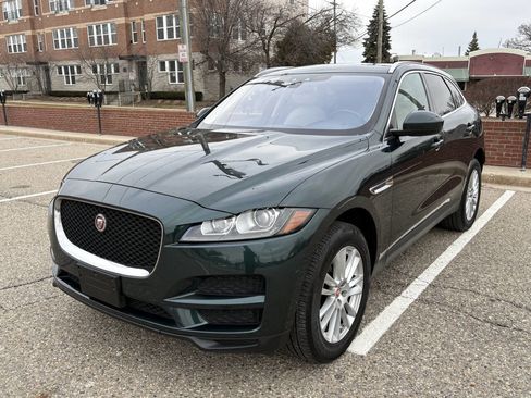 Used 2018 Jaguar F-PACE Prestige image 37