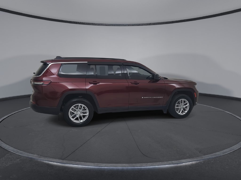 Certified 2025 Jeep Grand Cherokee L Laredo w/ Luxury Tech Group I AWD/4WD image 18