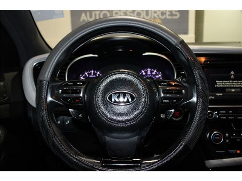 Used 2014 Kia Optima SX image 27