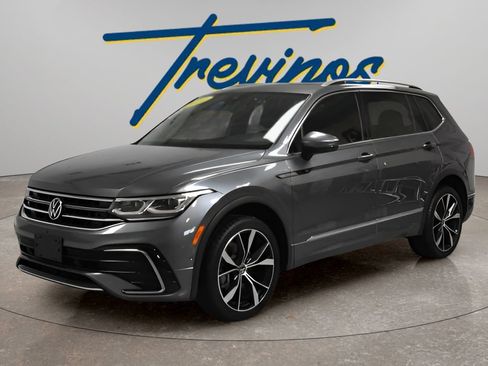 Used 2022 Volkswagen Tiguan SEL R-Line AWD/4WD image 8