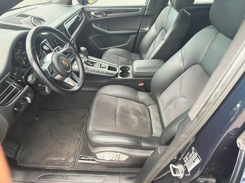 Used 2021 Porsche Macan AWD/4WD image 9