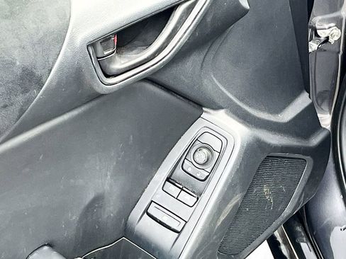 Used 2023 Toyota GR86 Premium RWD image 17