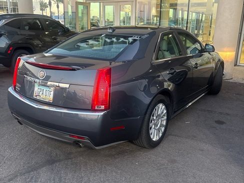 Used 2010 Cadillac CTS Luxury RWD image 7