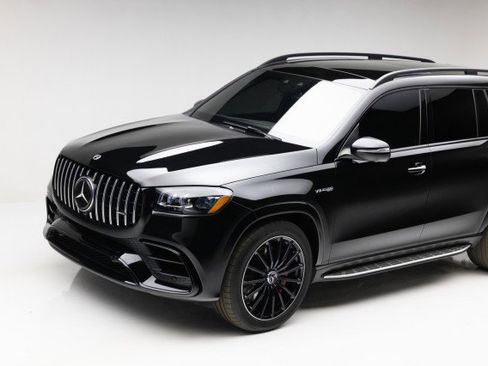 Used 2022 Mercedes-Benz GLS 63 AMG 4MATIC image 25