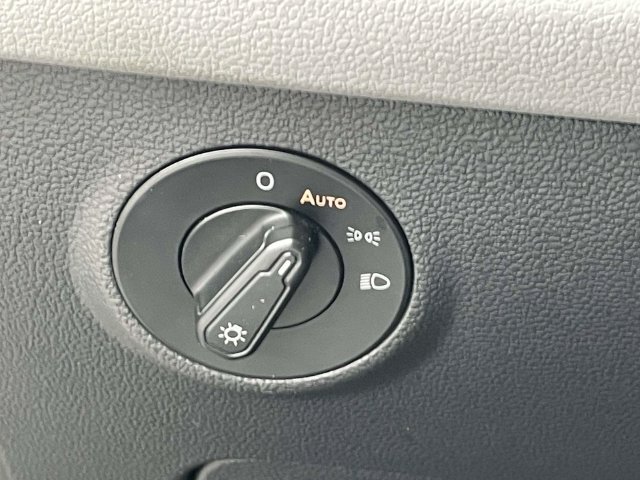 Certified 2024 Volkswagen Taos S FWD image 22