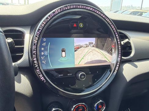 Used 2024 MINI Cooper SE FWD image 16