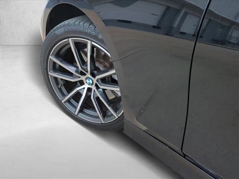 Used 2020 BMW 330i Sedan w/ Convenience Package image 10