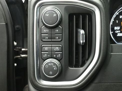 Used 2019 Chevrolet Silverado 1500 RST w/ All-Star Edition AWD/4WD image 11