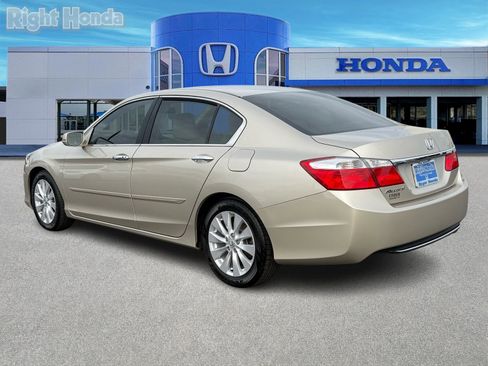 Used 2015 Honda Accord EX image 4