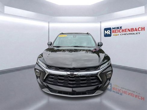 Used 2024 Chevrolet Blazer LT w/ Convenience Package FWD image 9