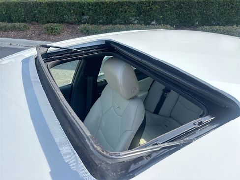 Used 2020 Cadillac CT4 Premium Luxury image 25