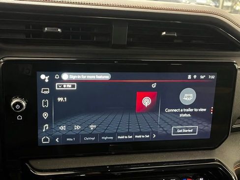 Used 2025 GMC Sierra 1500 AT4 image 27