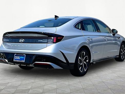 Certified 2024 Hyundai Sonata SEL FWD image 2