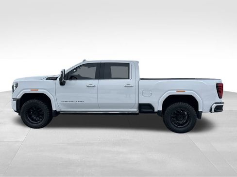 Used 2025 GMC Sierra 3500 Denali Ultimate image 14