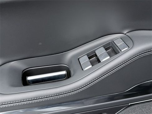 New 2025 Lincoln Navigator Reserve w/ Jet Appearance Package image 32