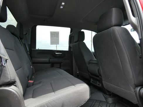 Certified 2022 Chevrolet Silverado 2500 Custom w/ Gooseneck/5TH Wheel Package AWD/4WD image 16
