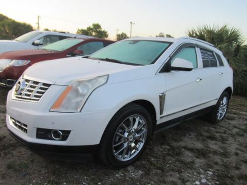 Used 2015 Cadillac SRX Performance w/ Driver Awareness Package FWD image 3