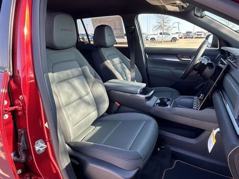 New 2026 GMC Terrain AT4 AWD/4WD image 25