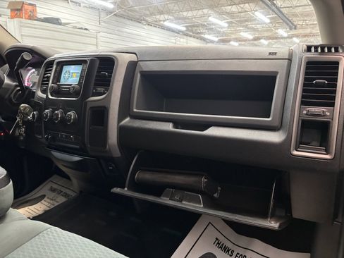 Used 2017 RAM 2500 Tradesman w/ Chrome Appearance Group image 29