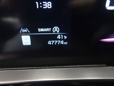 Used 2025 Kia Telluride S AWD/4WD image 26