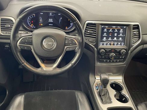 Used 2018 Jeep Grand Cherokee Altitude AWD/4WD image 20